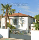 Maison à SAINT-LAURENT-DE-LA-SALANQUE