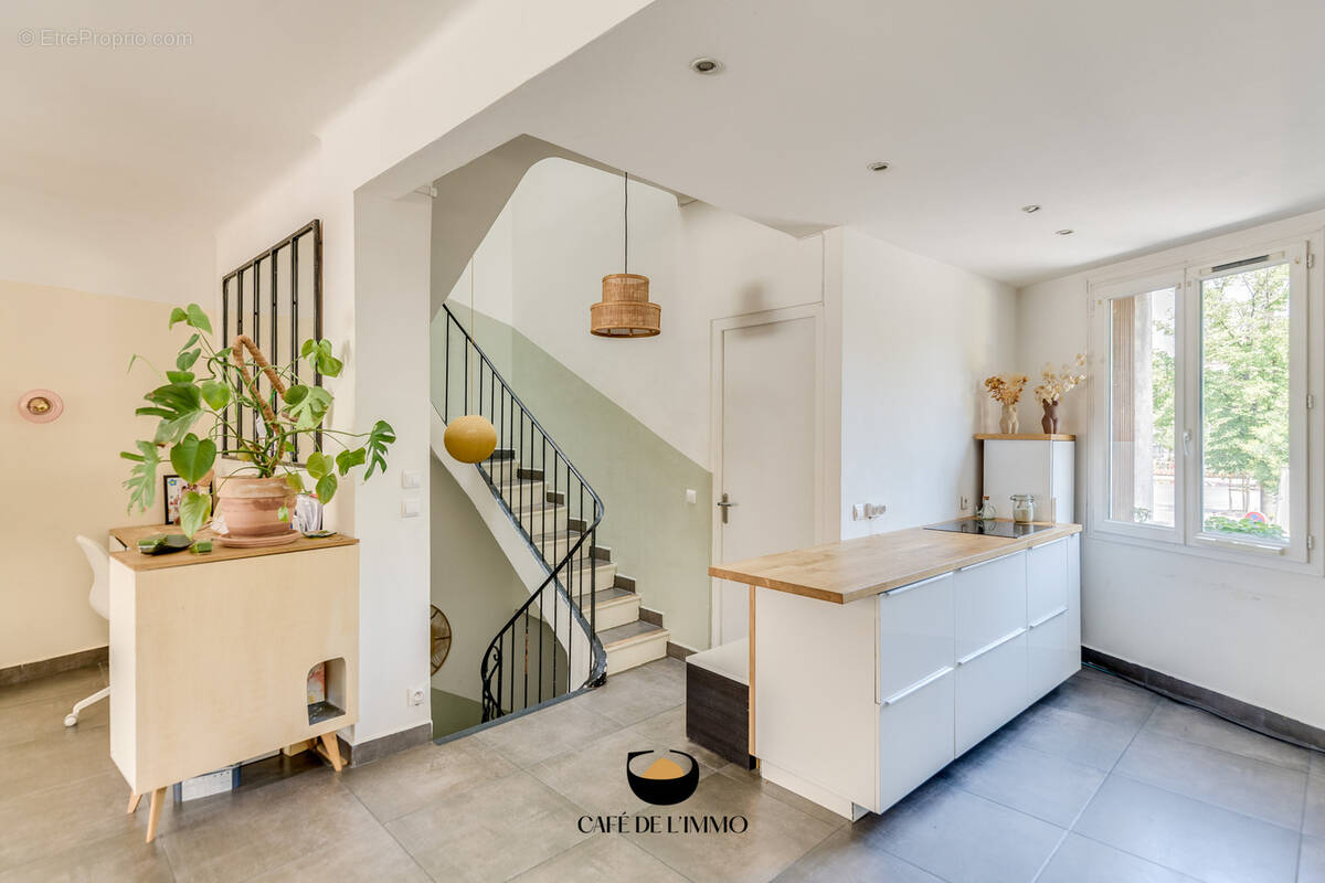 Maison à MARSEILLE-6E