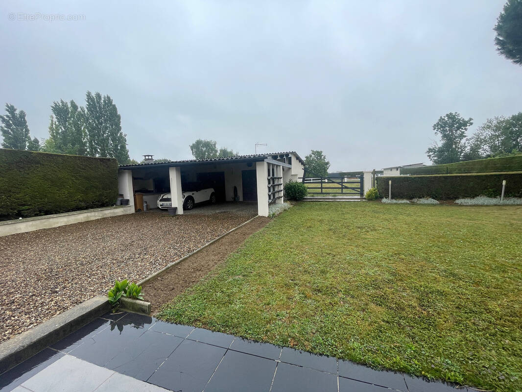 Maison à BEUVRAIGNES