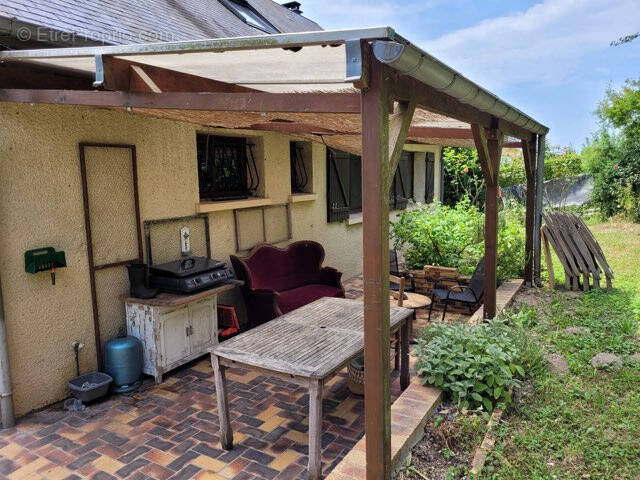 Maison à LAMOTTE-BREBIERE