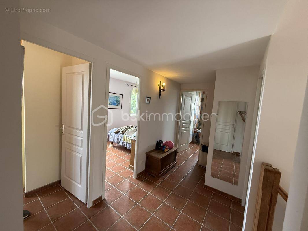 Maison à ROCHEFORT-DU-GARD