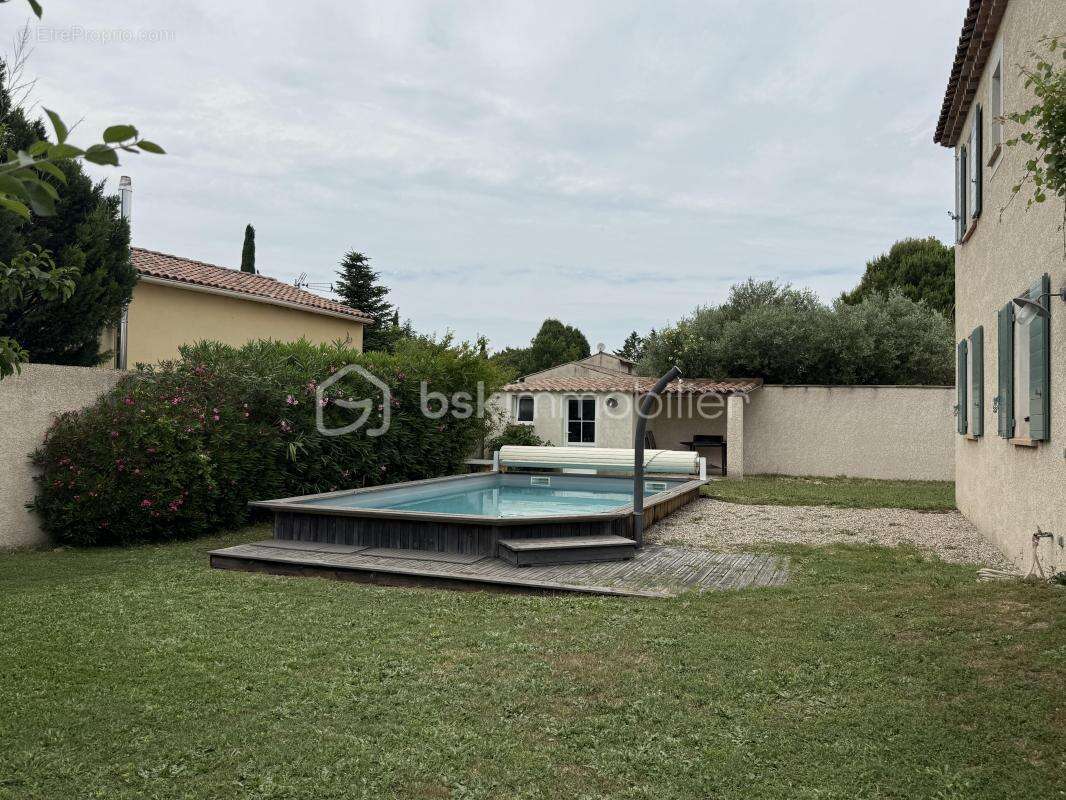 Maison à ROCHEFORT-DU-GARD