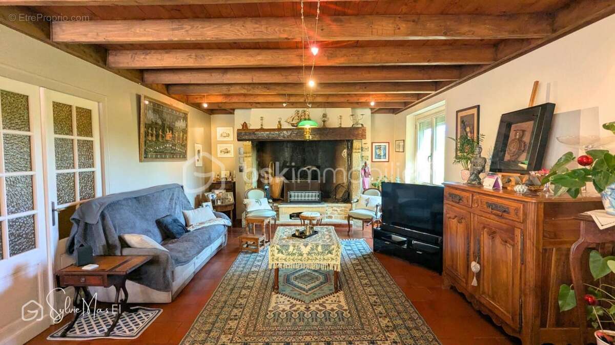 Maison à VILLEFRANCHE-DU-PERIGORD