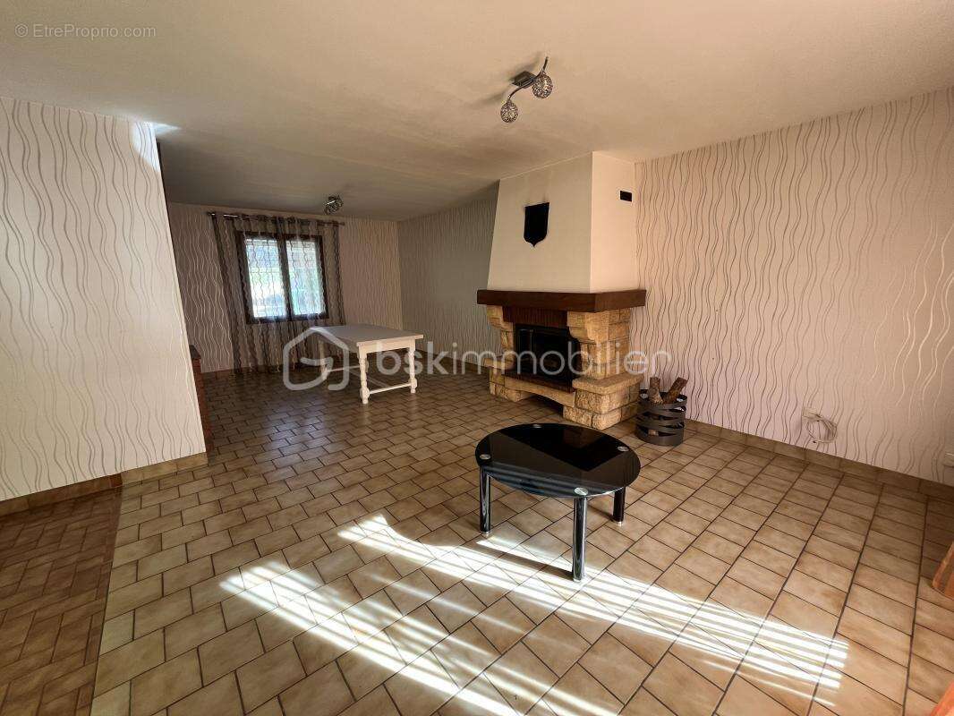 Maison à ARGENVIERES