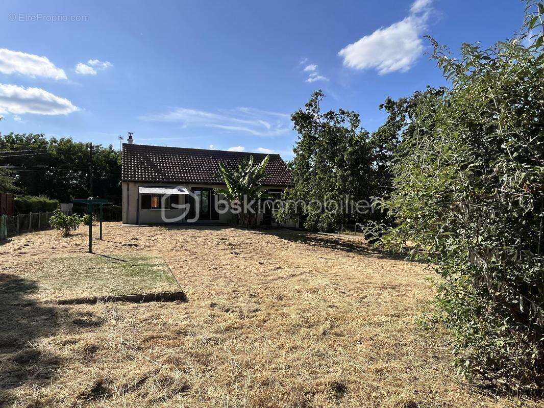 Maison à ARGENVIERES