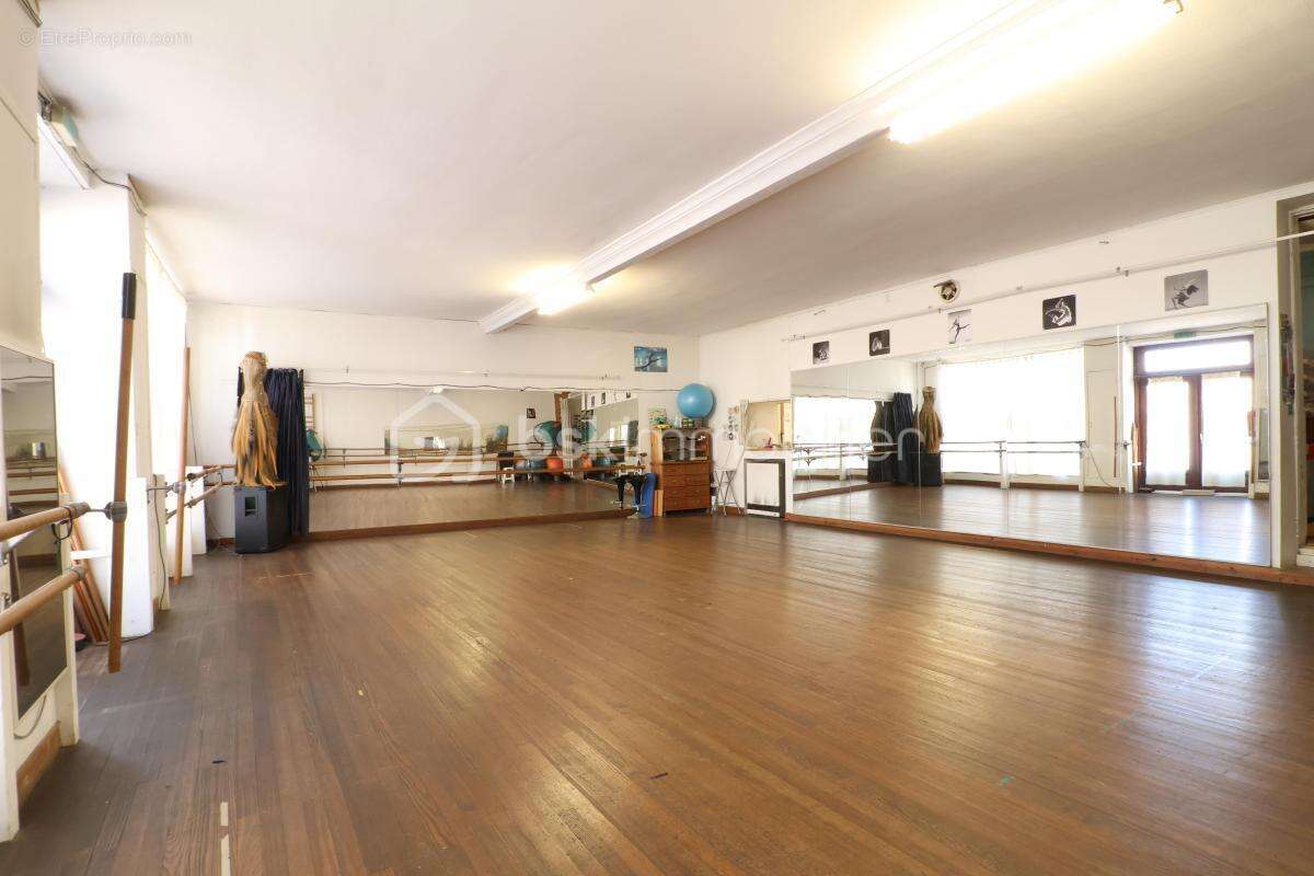 Commerce à BEDARIEUX