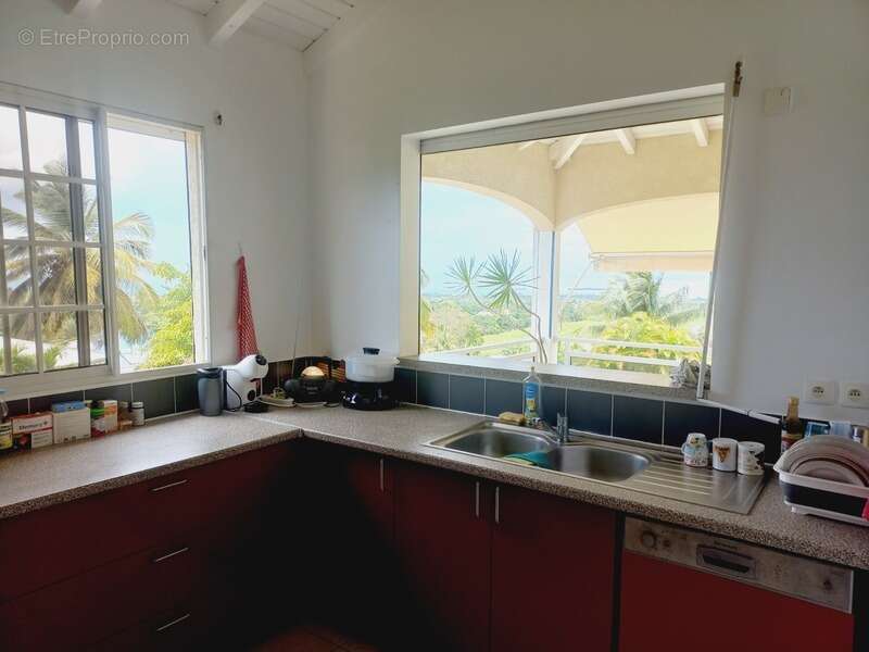 Maison à SAINTE-ROSE