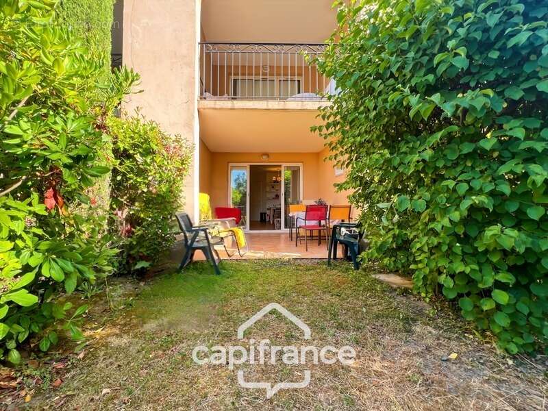 Appartement à MALLEMORT