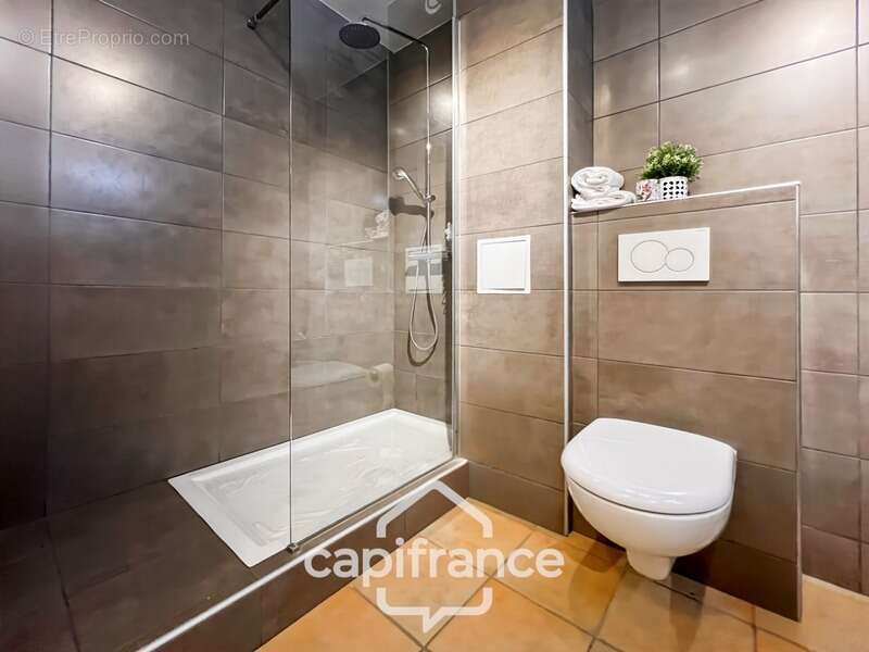 Appartement à MALLEMORT