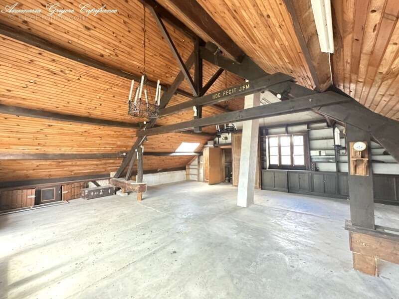 Maison à SAINT-ARNOULT-DES-BOIS