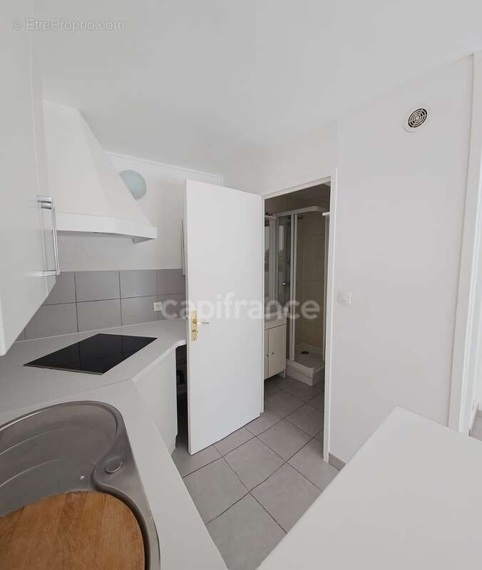 Appartement à BORMES-LES-MIMOSAS