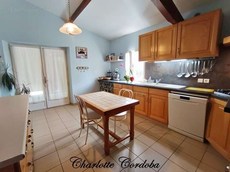 Maison à FEUGAROLLES