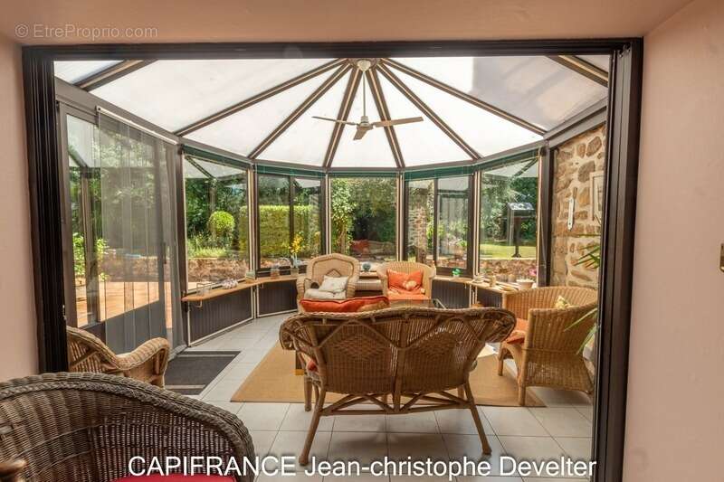 Maison à LA BAZOGE-MONTPINCON