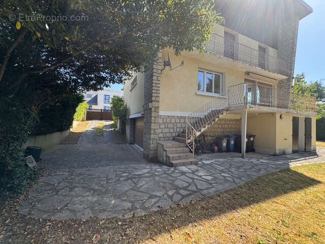 Maison à VERSAILLES