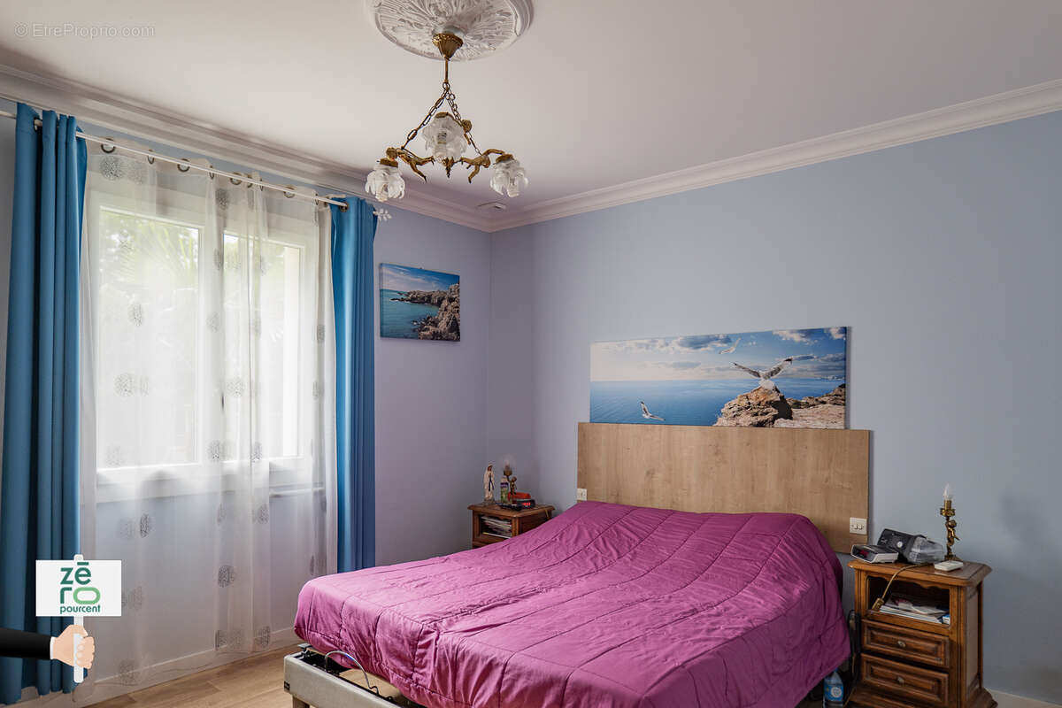 Maison à LA CHAPELLE-HERMIER