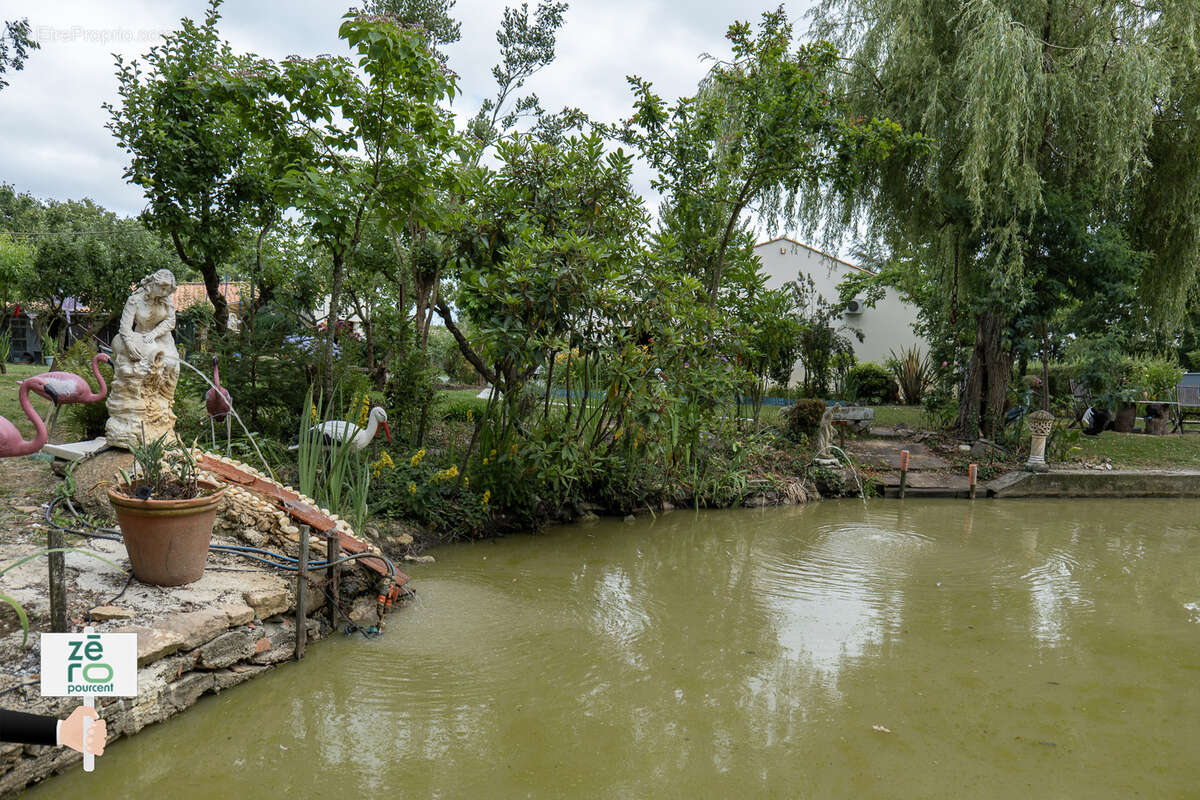 Maison à LA CHAPELLE-HERMIER