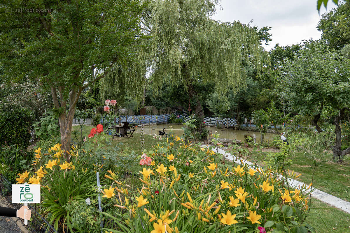 Maison à LA CHAPELLE-HERMIER