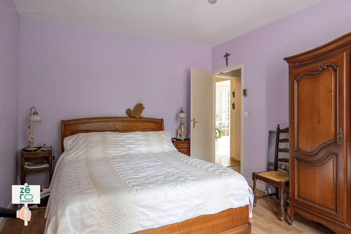 Maison à LA CHAPELLE-HERMIER