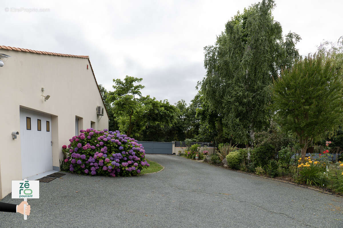 Maison à LA CHAPELLE-HERMIER