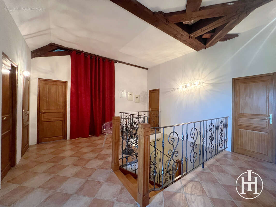 Maison à CHARENTON-DU-CHER