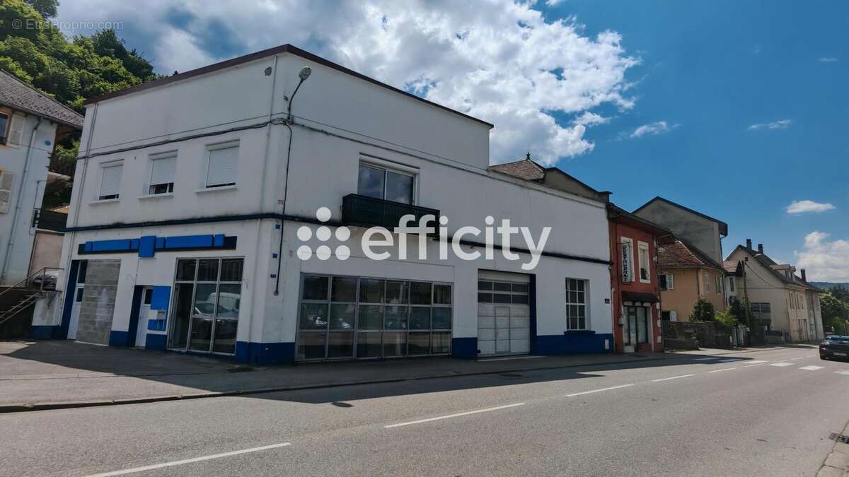 Commerce à SAINT-LAURENT-DU-PONT