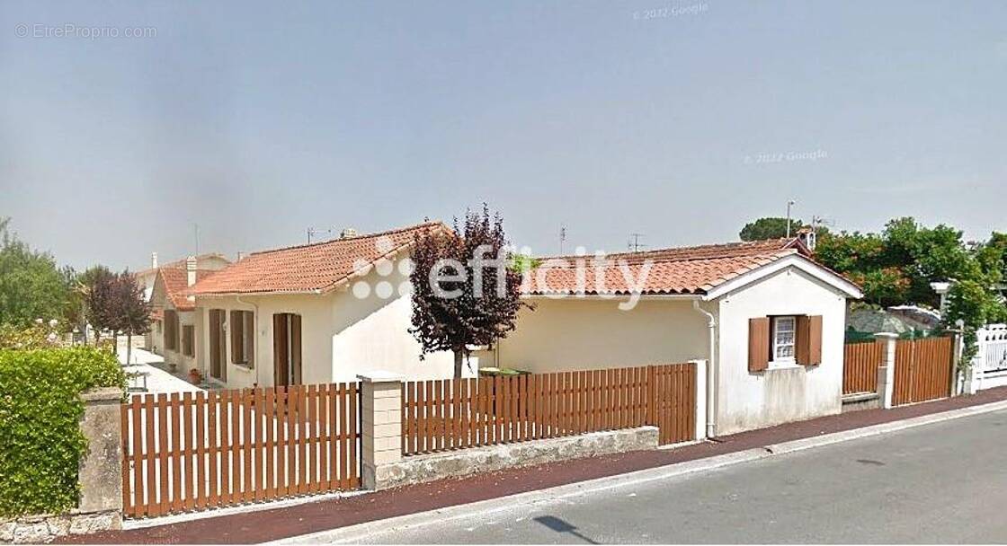 Maison à SAINT-PALAIS-SUR-MER