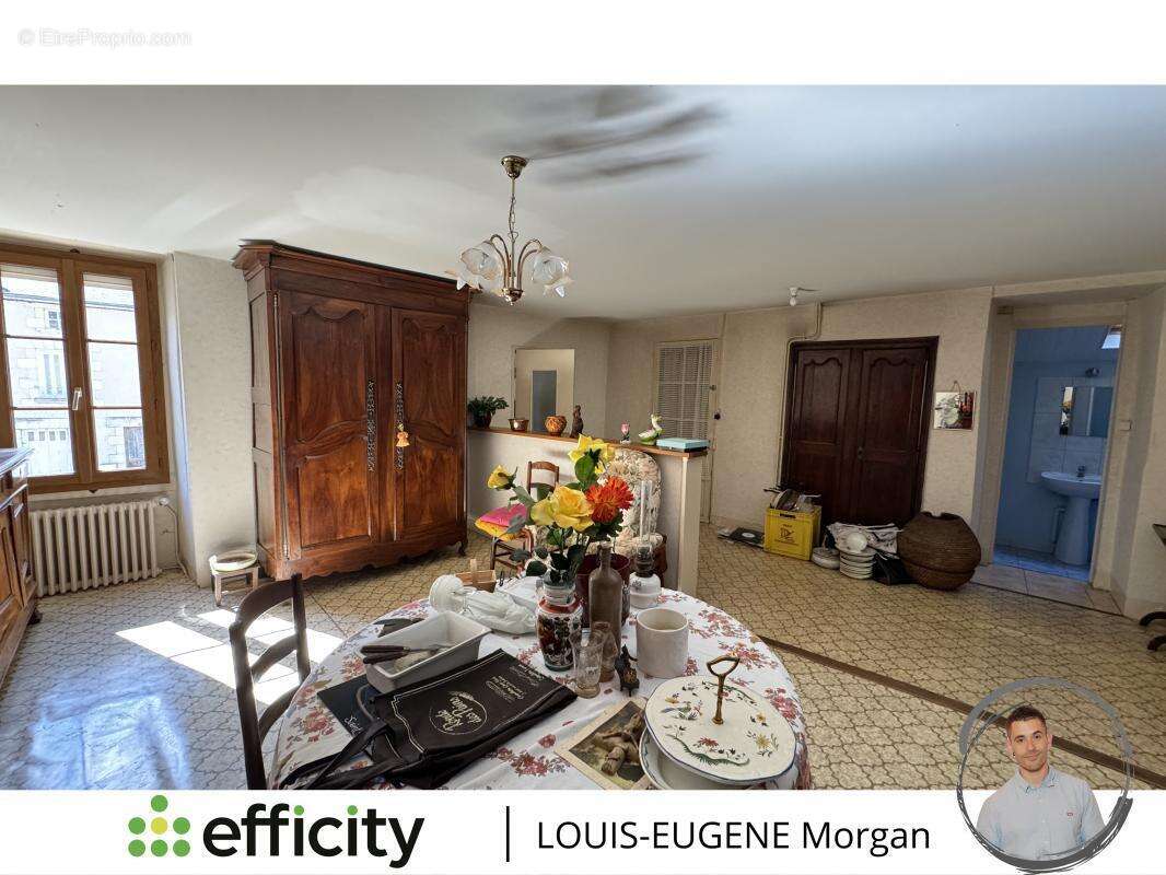 Maison à CELLE-LEVESCAULT