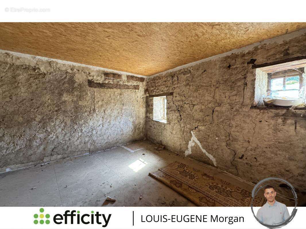 Maison à CELLE-LEVESCAULT