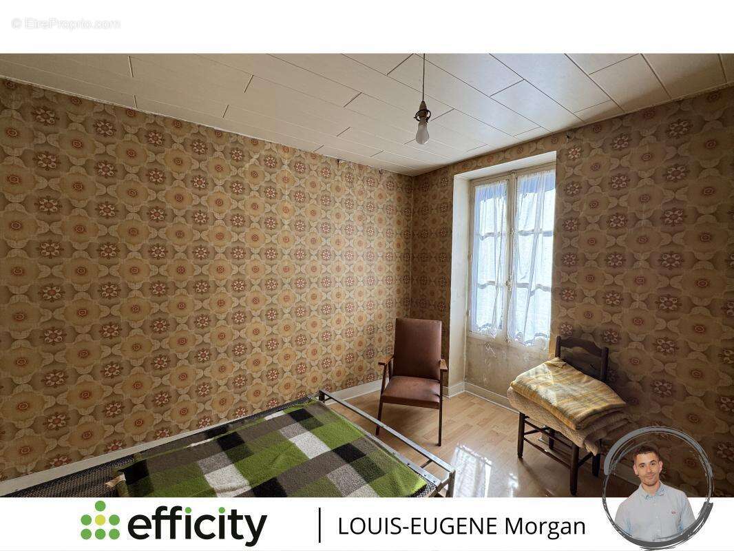 Maison à CELLE-LEVESCAULT