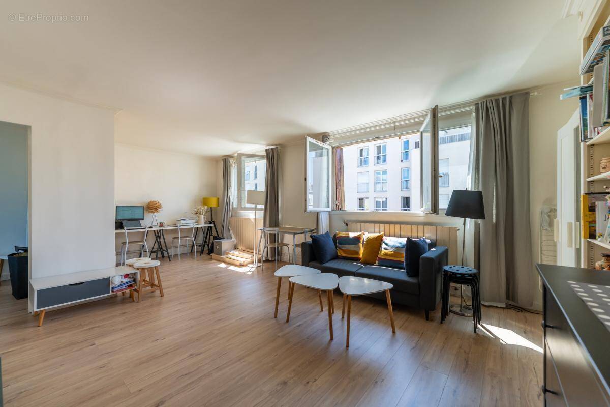 Appartement à ASNIERES-SUR-SEINE