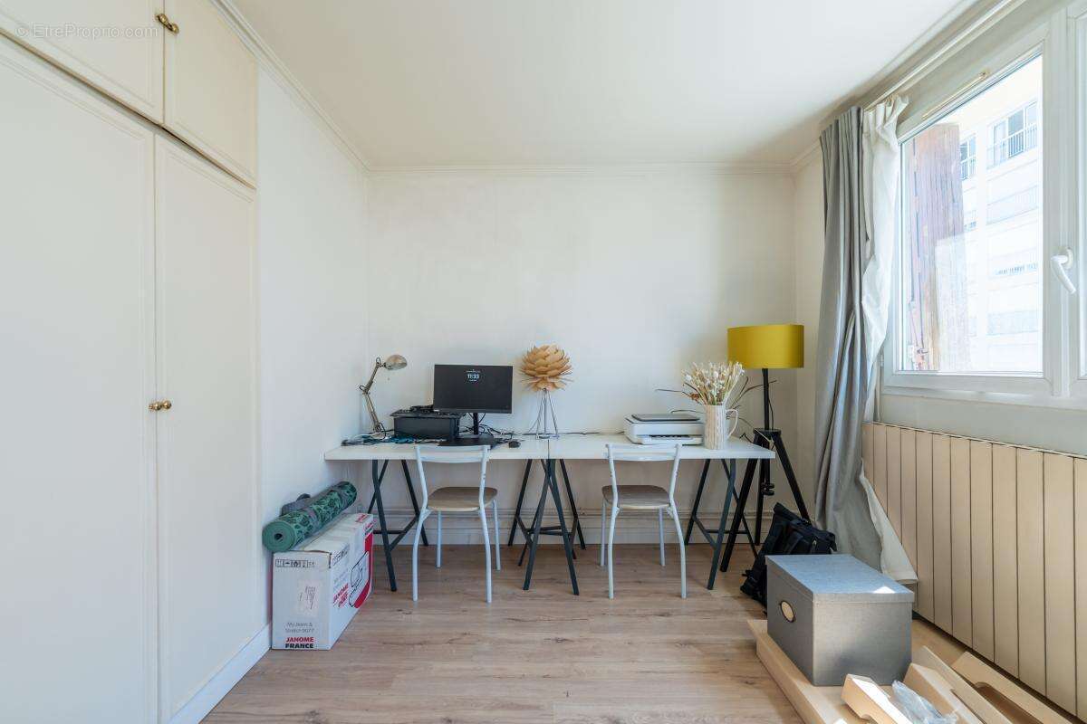 Appartement à ASNIERES-SUR-SEINE