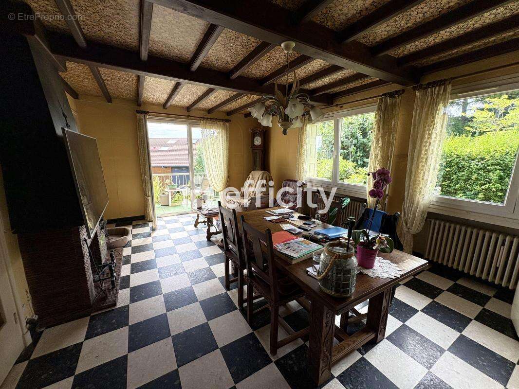 Maison à SAINT-ETIENNE