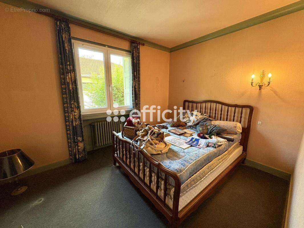 Maison à SAINT-ETIENNE