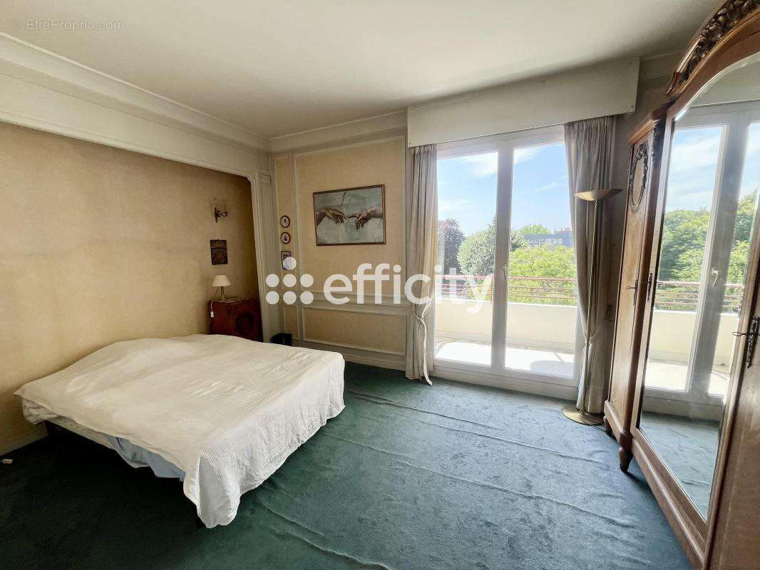 Appartement à LA MADELEINE