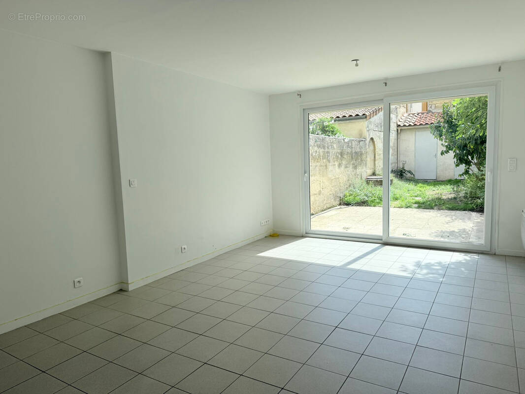 Appartement à BORDEAUX