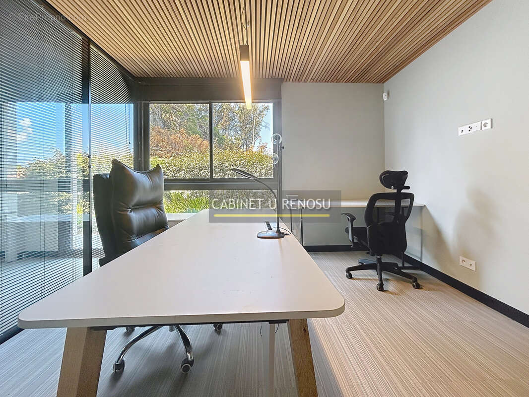 Commerce à PORTO-VECCHIO