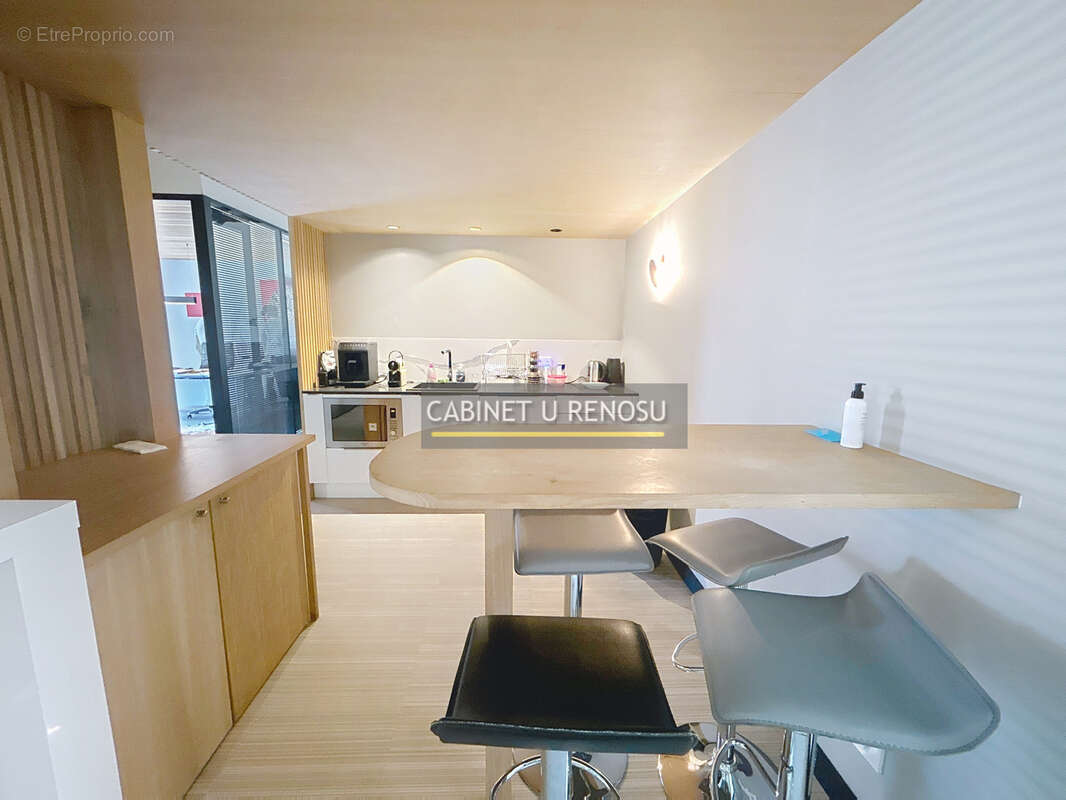 Commerce à PORTO-VECCHIO