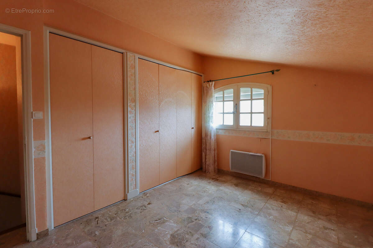 Maison à CLERMONT-L&#039;HERAULT