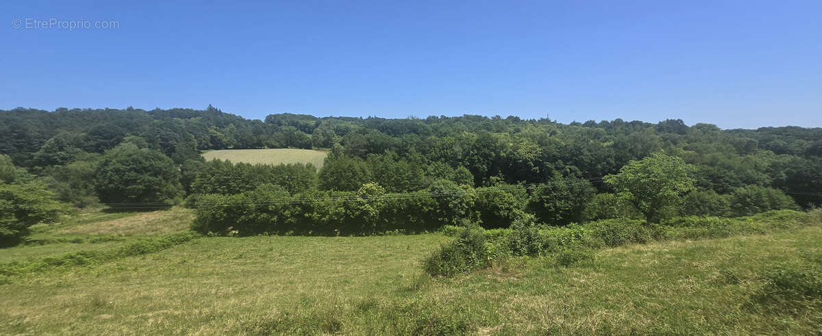 Maison à SAINT-MARTIN-LA-MEANNE