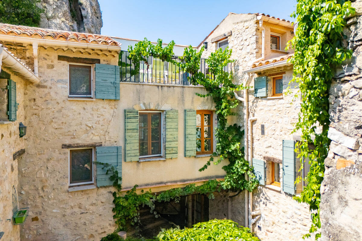 Maison à PIERRELONGUE