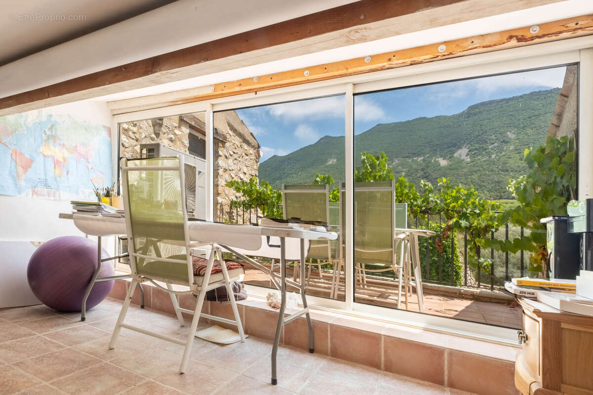 Maison à PIERRELONGUE