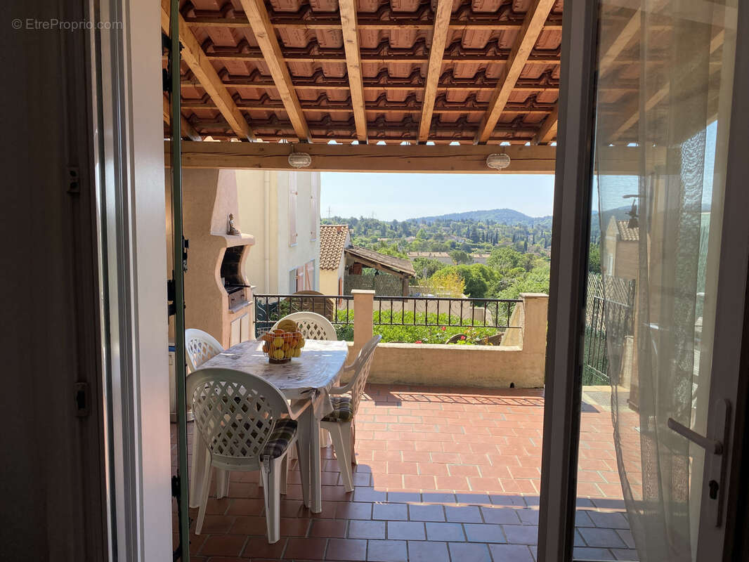 Maison à PEYMEINADE