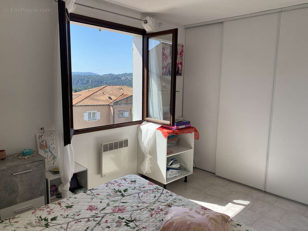 Maison à PEYMEINADE