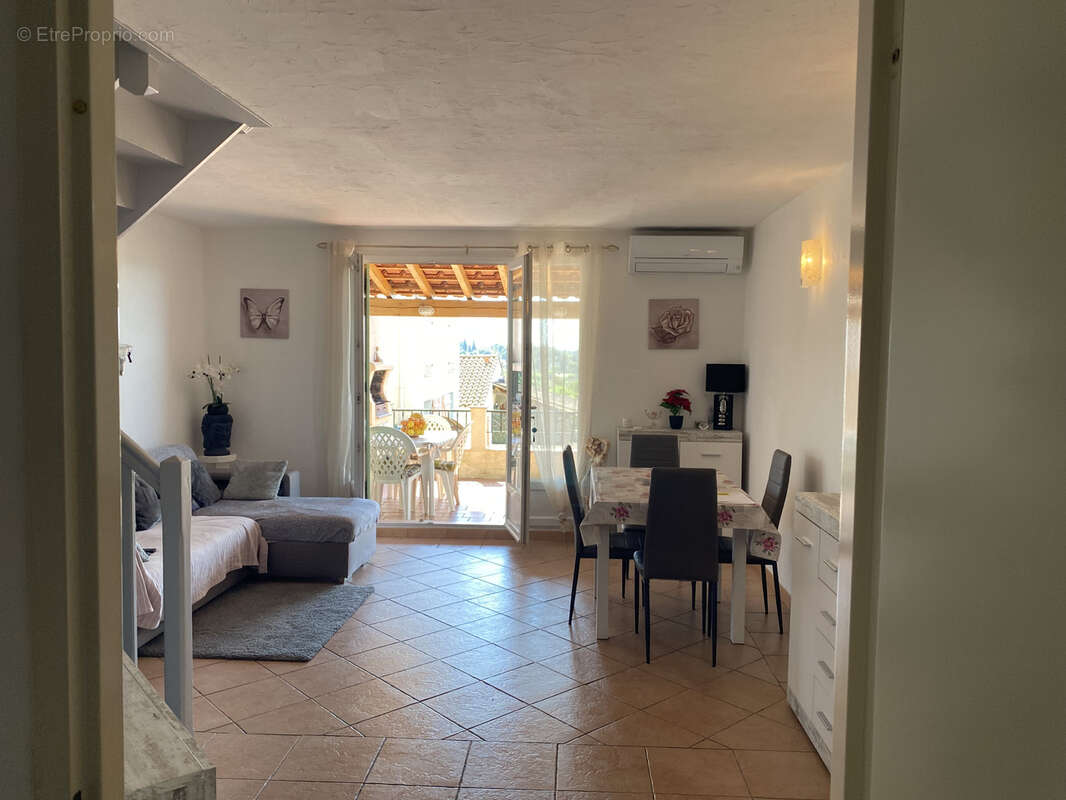 Maison à PEYMEINADE