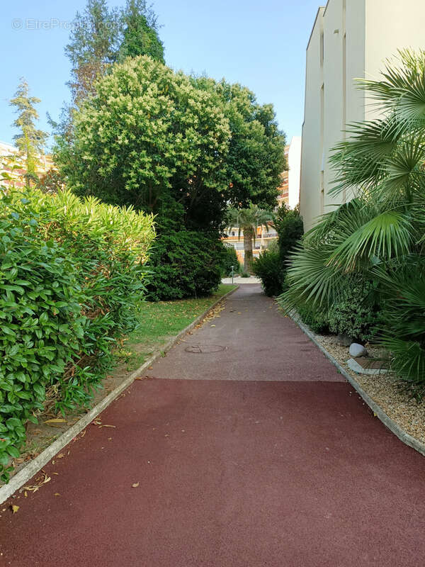 Appartement à MANDELIEU-LA-NAPOULE