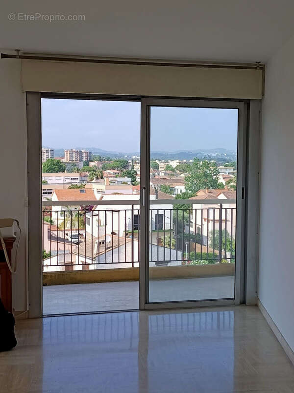 Appartement à MANDELIEU-LA-NAPOULE