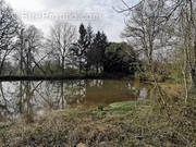 Terrain à MENOMBLET