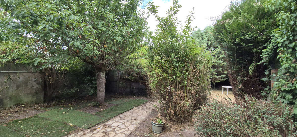 Maison à CLERY-SAINT-ANDRE