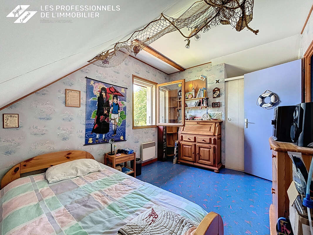 Maison à CHALLES-LES-EAUX