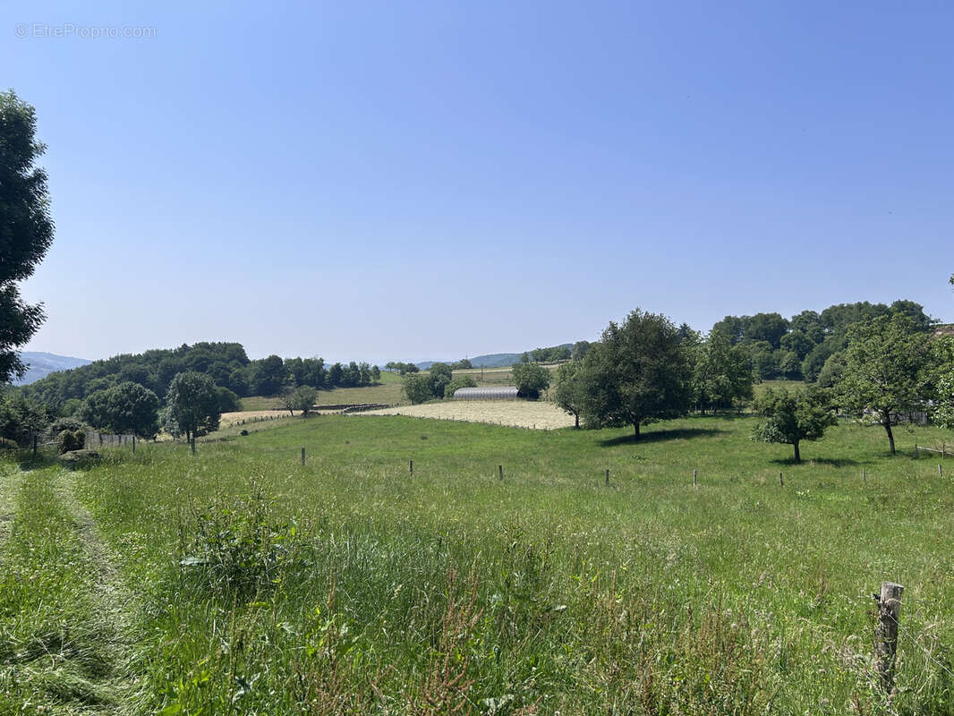 Maison à CHENAILLER-MASCHEIX